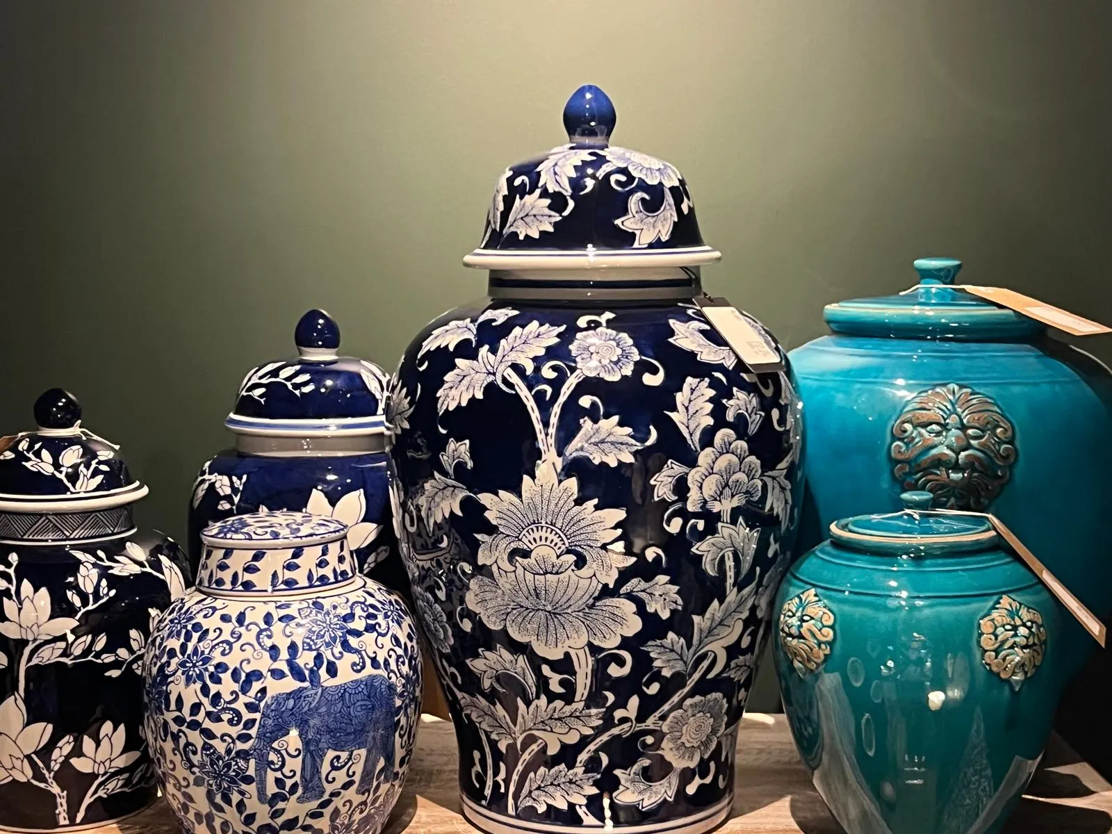 Premium homeware display