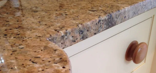 Quartz Countertops in Birkenhead – a Work of Art for Your Kitchen